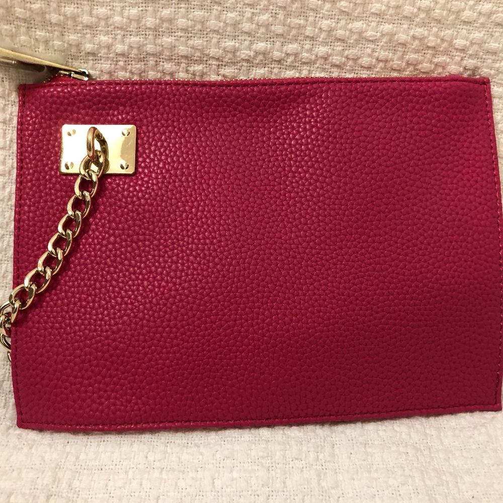 Sondra Roberts Fuchsia Wristlet/Clutch